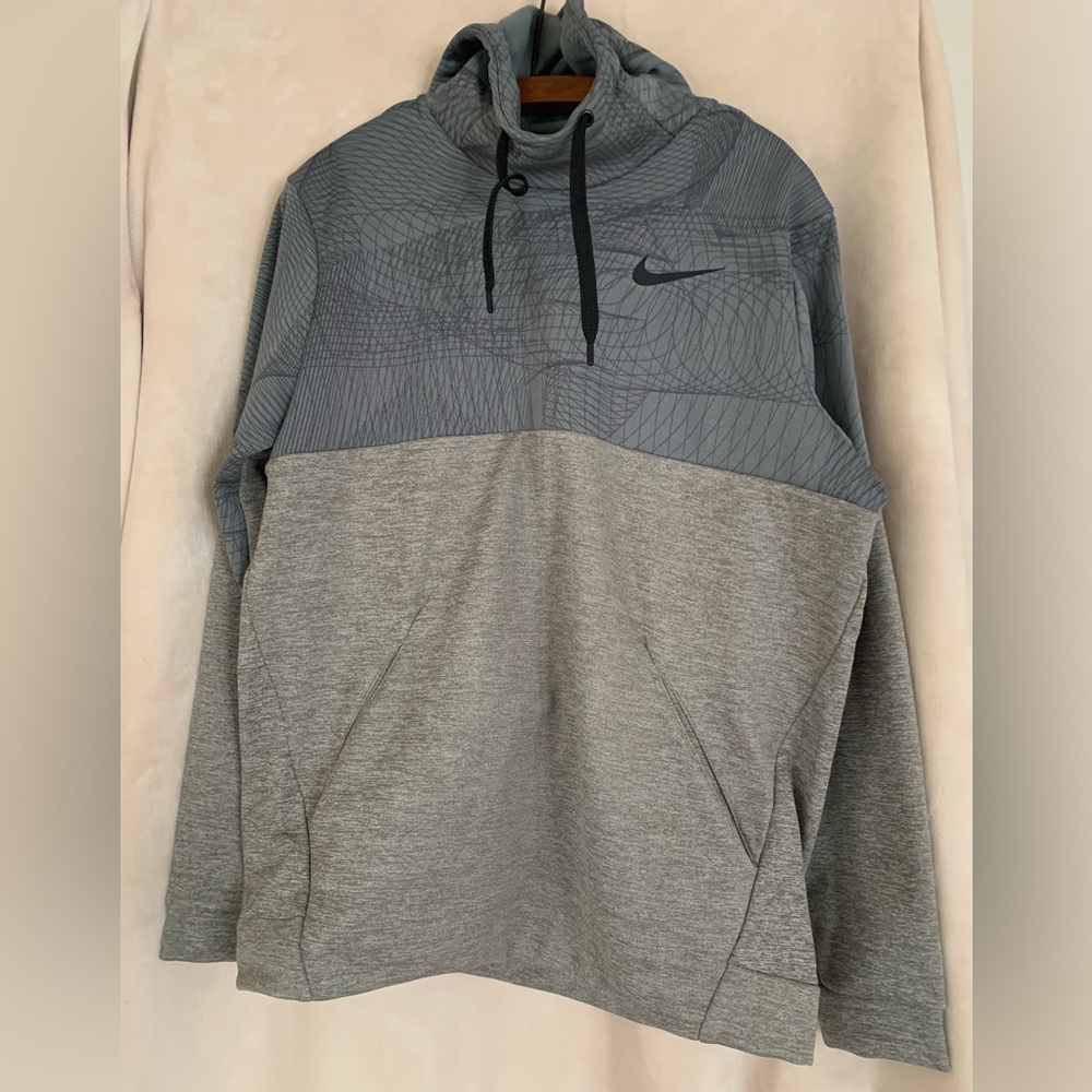 Men’s NIKE Dry-Fit Hooded Sweatshirt